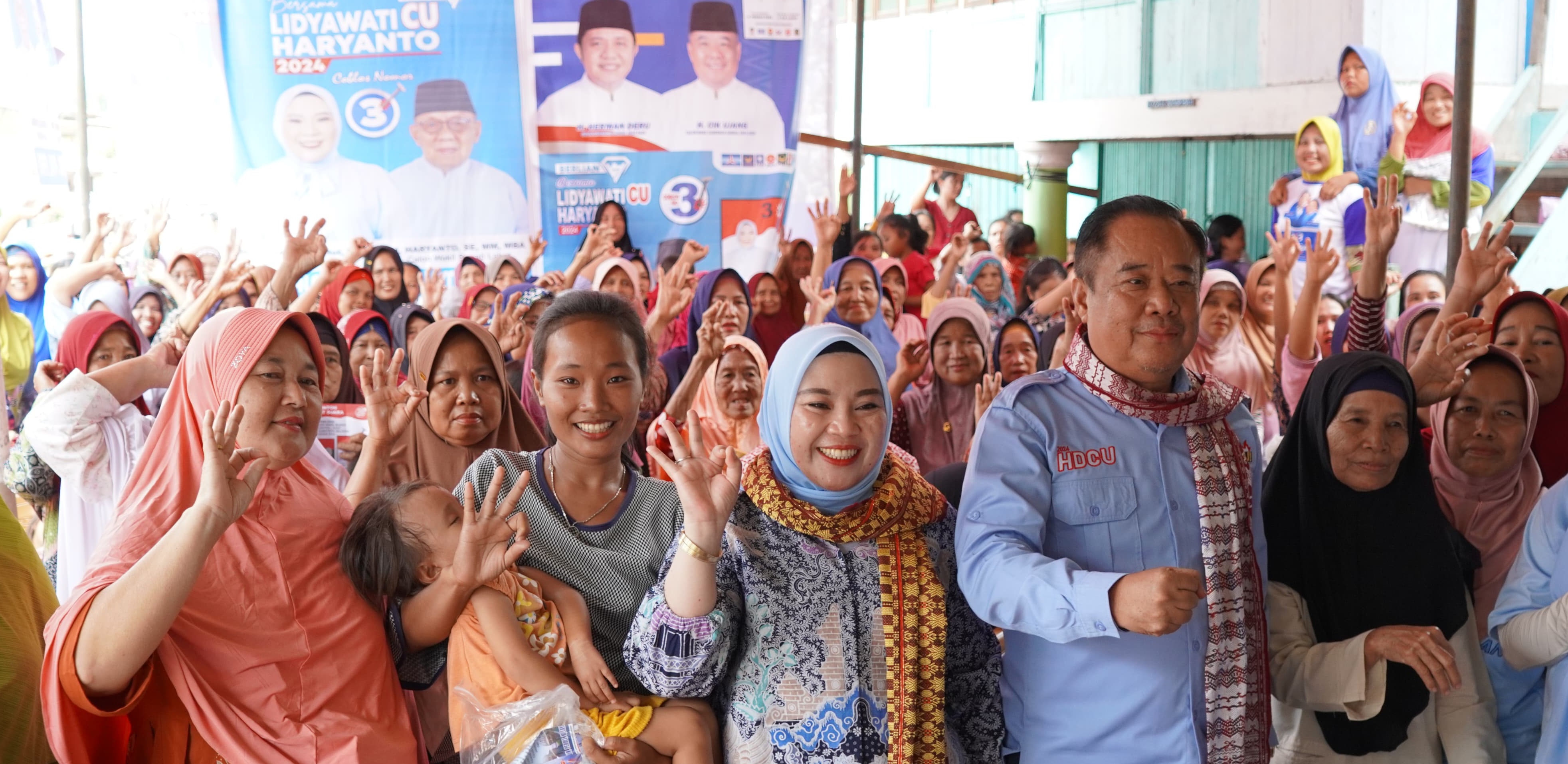 Ribuan Warga Pulau Pinang Antusias Sambut Cawagub Sumsel Cik Ujang dan Cabup Lahat Lidyawati Saat Kampanye