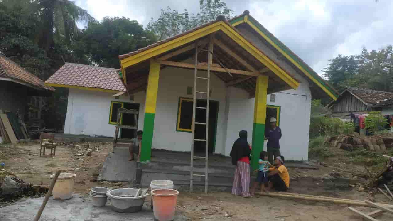Baznas OKU Bantu Renovasi Rumah Warga Tidak Layak Huni, Ini Hasilnya...
