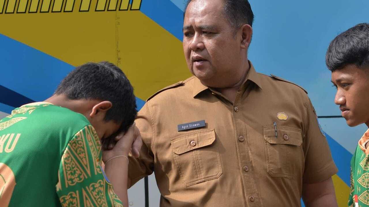 Seragam Sekolah Gratis Akan Dibagikan Pada Awal November 2025