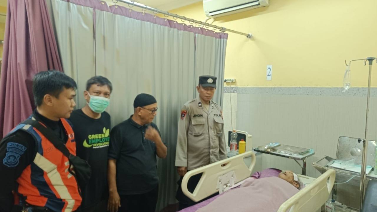 Tersenggol Kereta Api Babaranjang, Seorang Nenek-Nenek di Prabumulih Alami Luka Berat