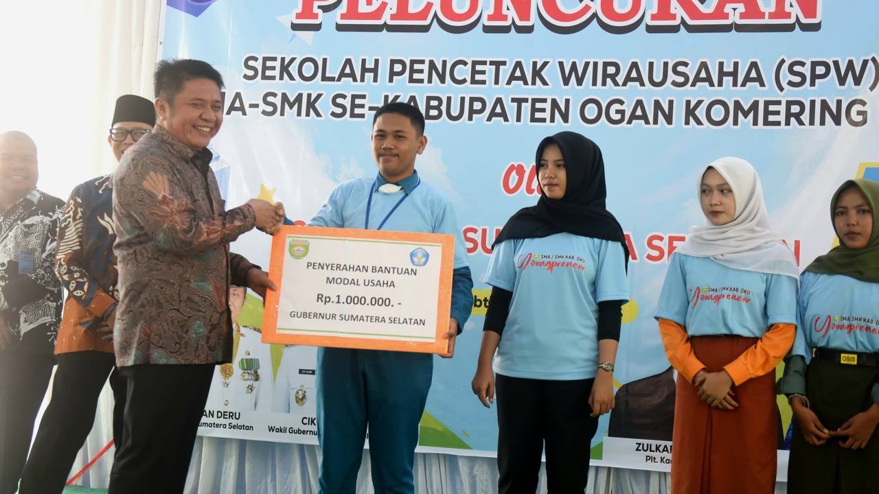 Gubernur Herman Deru Dorong Siswa SMK Se-OKU Jadi Wirausaha Inovatif, Kreatif, dan Berintegritas