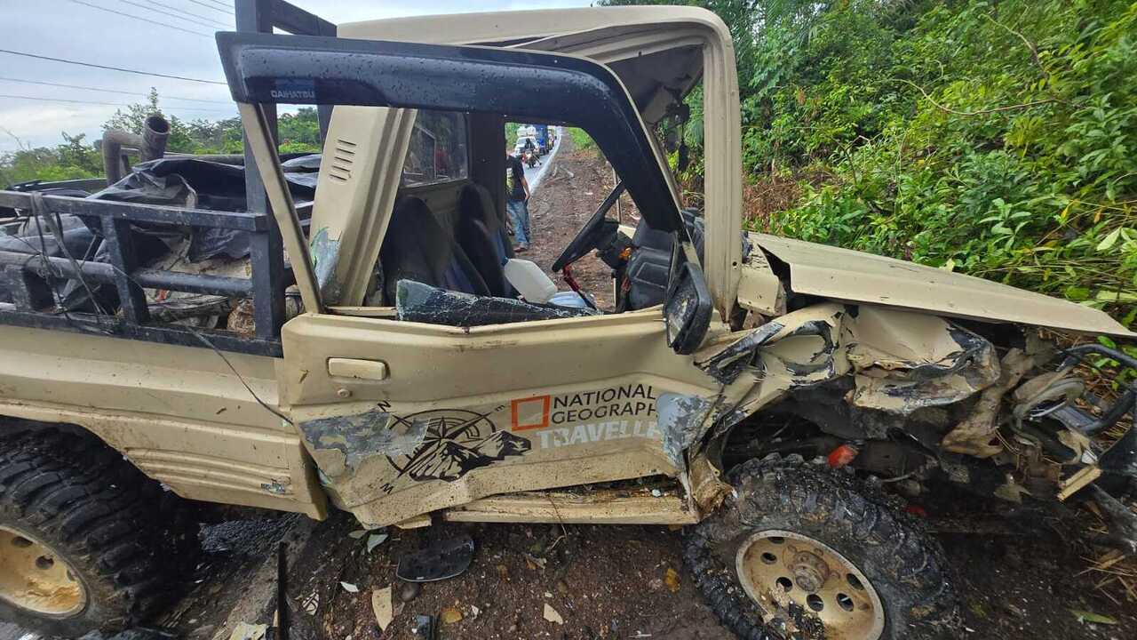 Tiga Mobil Laka Beruntun, Lima Luka-luka