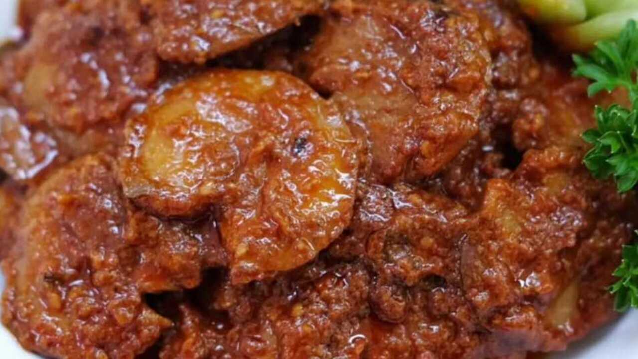 Semur Jengkol Gurih Manis, Rahasia Empuk dan Tak Bau Menyengat