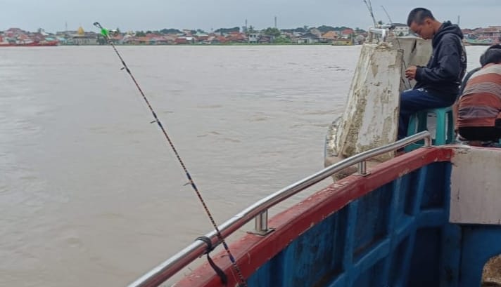 Air Sungai Dingin Ikan Tidak Mau Makan Umpan? Ini Cara Mengatasinya, Pemacing Harus Tahu ! 