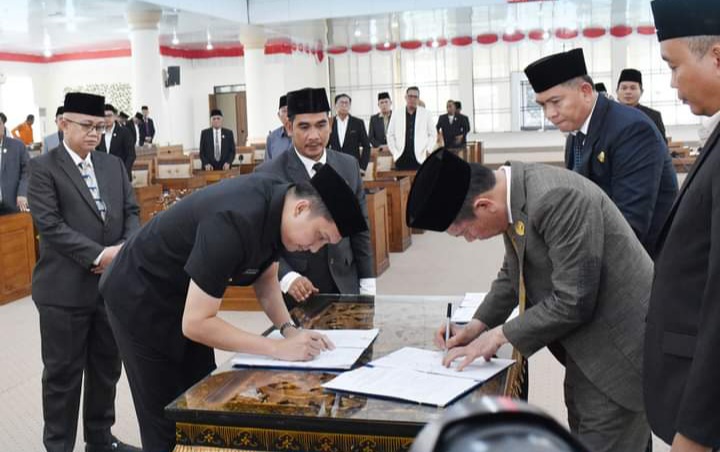 DPRD Kabupaten Ogan Ilir Bahas Laporan Pertanggungjawaban Pelaksanaan APBD 2023