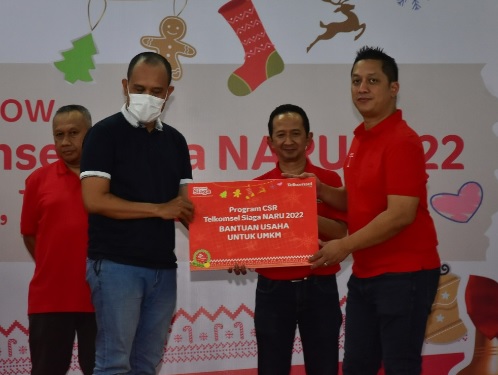 Telkomsel Siaga Berbagi Kasih Tanpa Batas di Momen Natal 2022