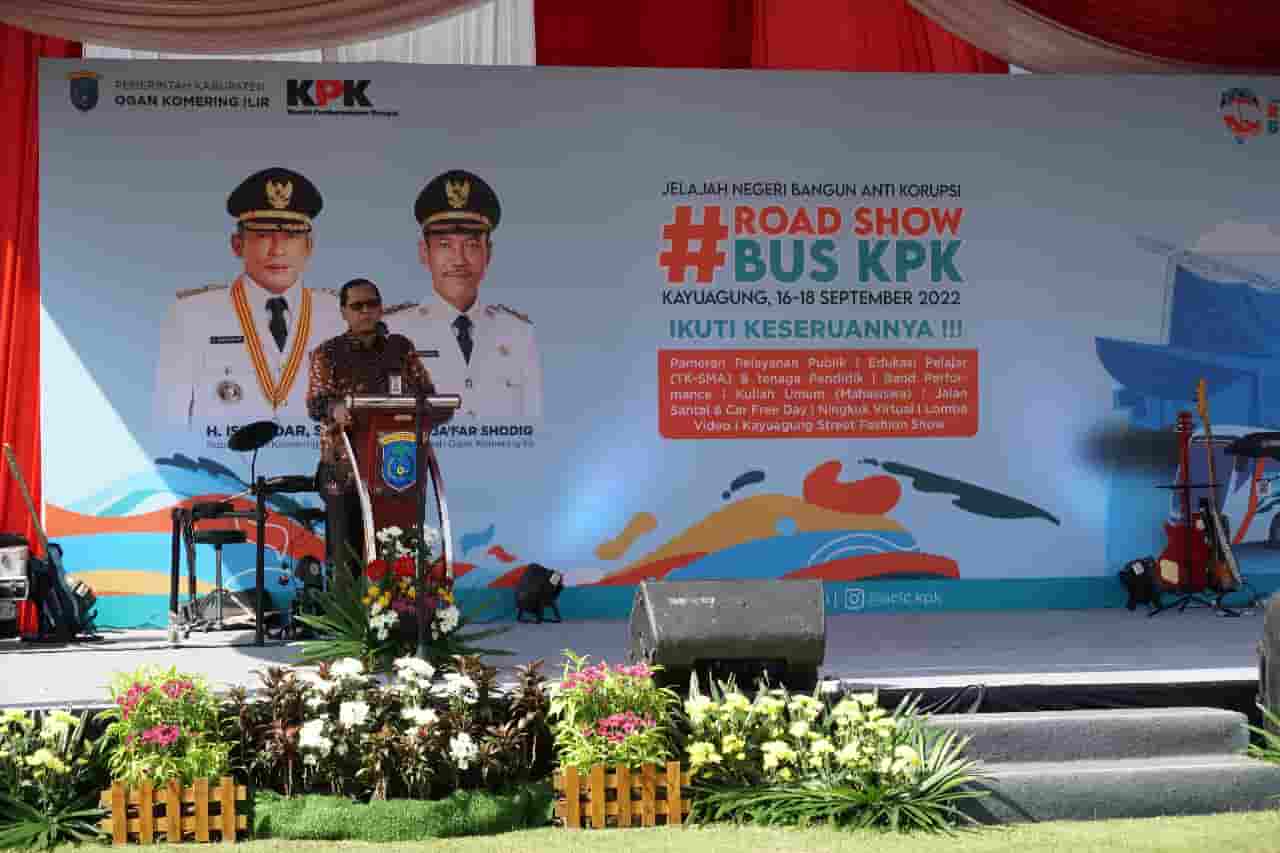 Bus KPK di OKI Ajak Warga Turut Serta Berantas Korupsi