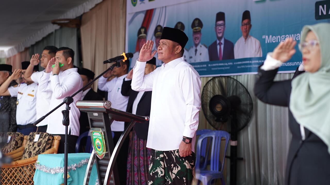 Gubernur  Herman Deru Tegaskan Pesantren Pilar Penting Pembangunan Karakter Bangsa