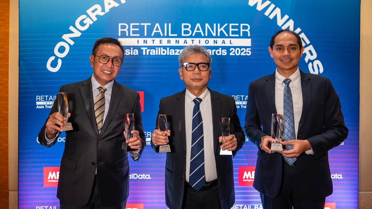 BRI Raih 5 Penghargaan di Retail Banker International Asia Trailblazer Awards