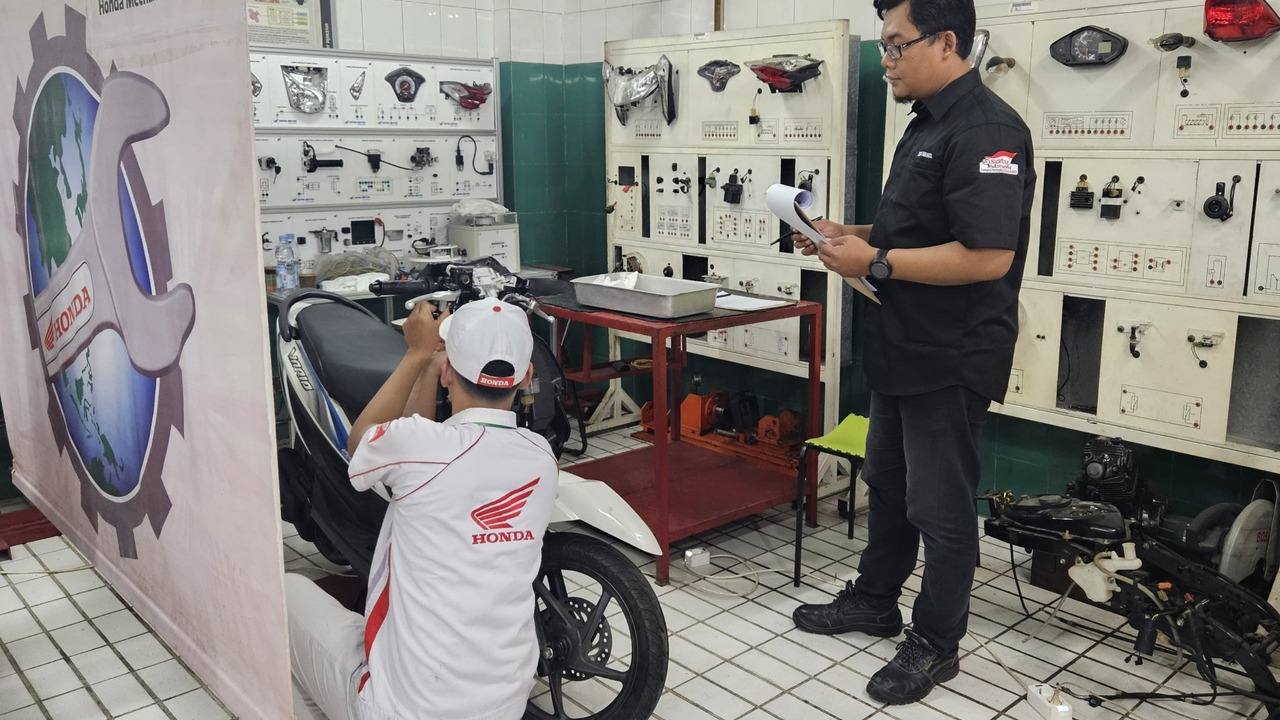 Technical Skill Contest 2025 Sumsel, Ajang Unjuk Skill Teknisi dan Service Advisor Honda
