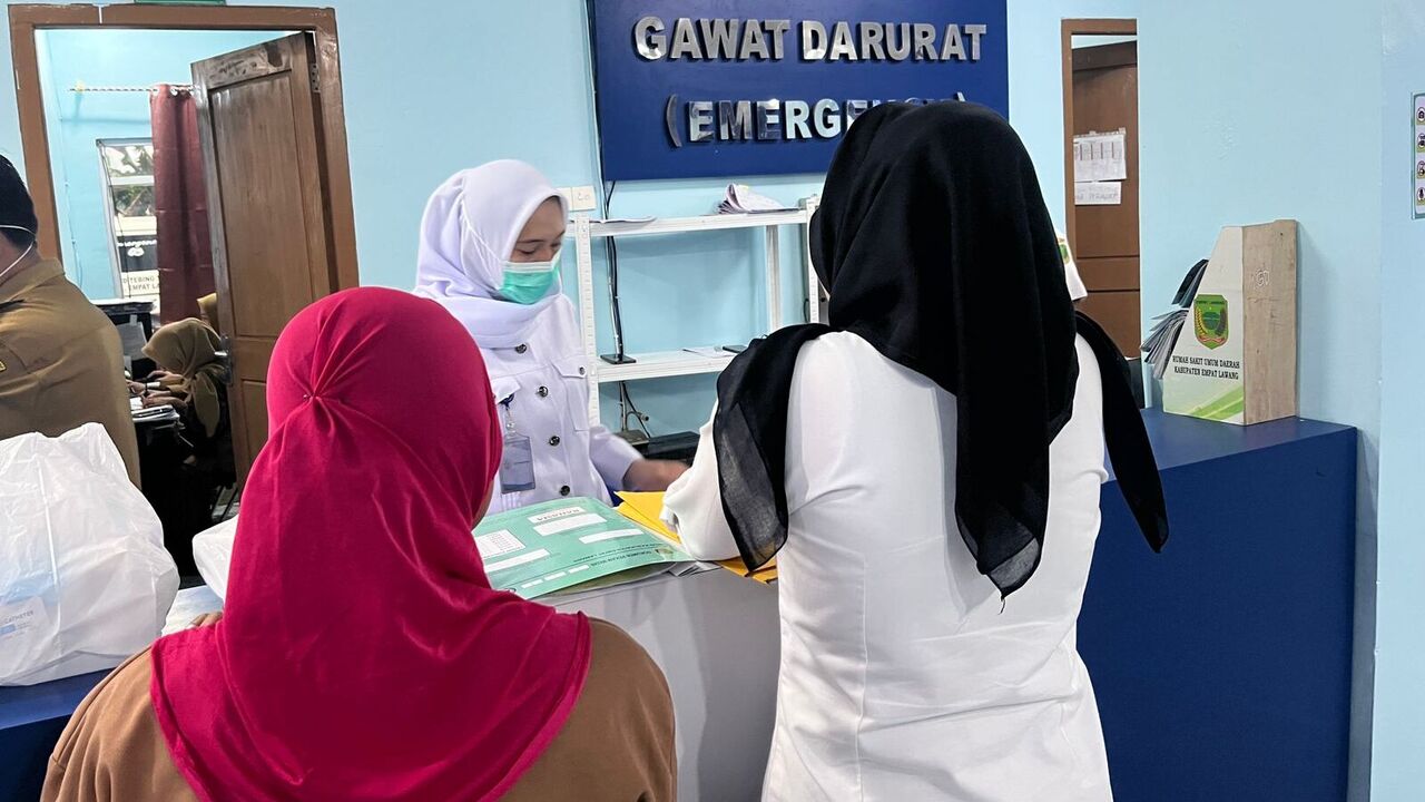 Tangis Bayi Perempuan Terdengar di Semak Belukar 