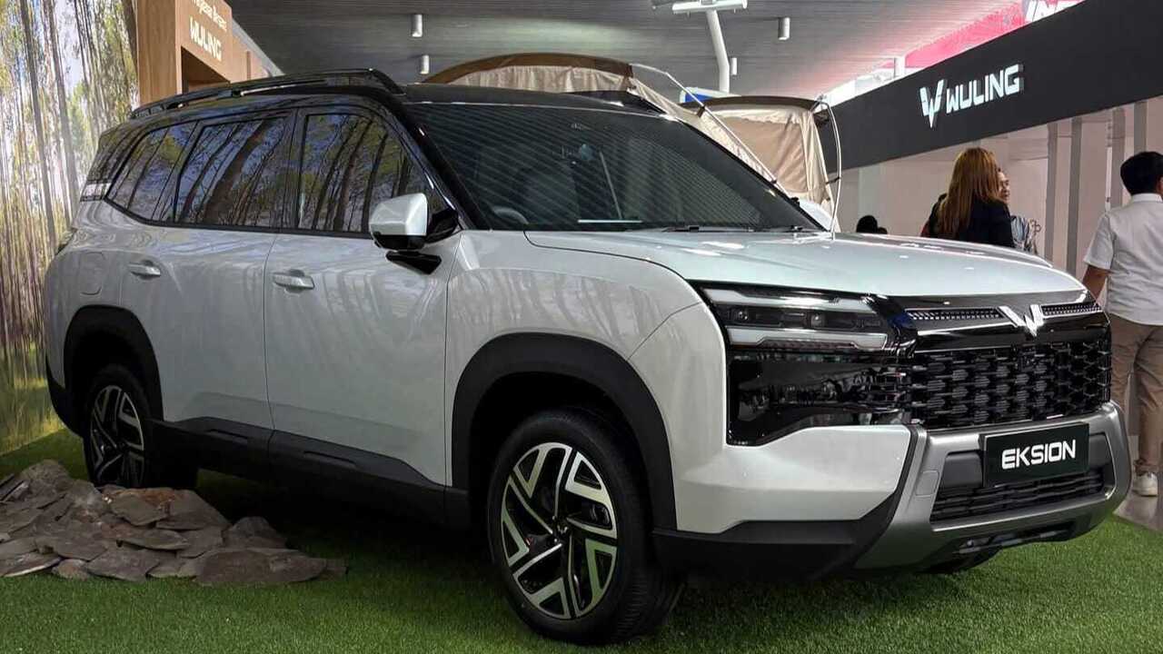 GR Corolla Otomatis 8AT Resmi Meluncur di IIMS 2026, Harga Rp 1,428 Miliar