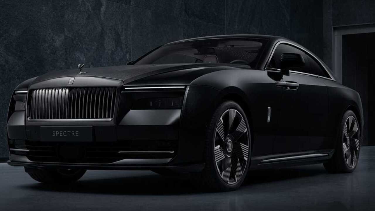 EV Termahal Indonesia? Ini Alasan Rolls-Royce Spectre Dibanderol Puluhan Miliar. 