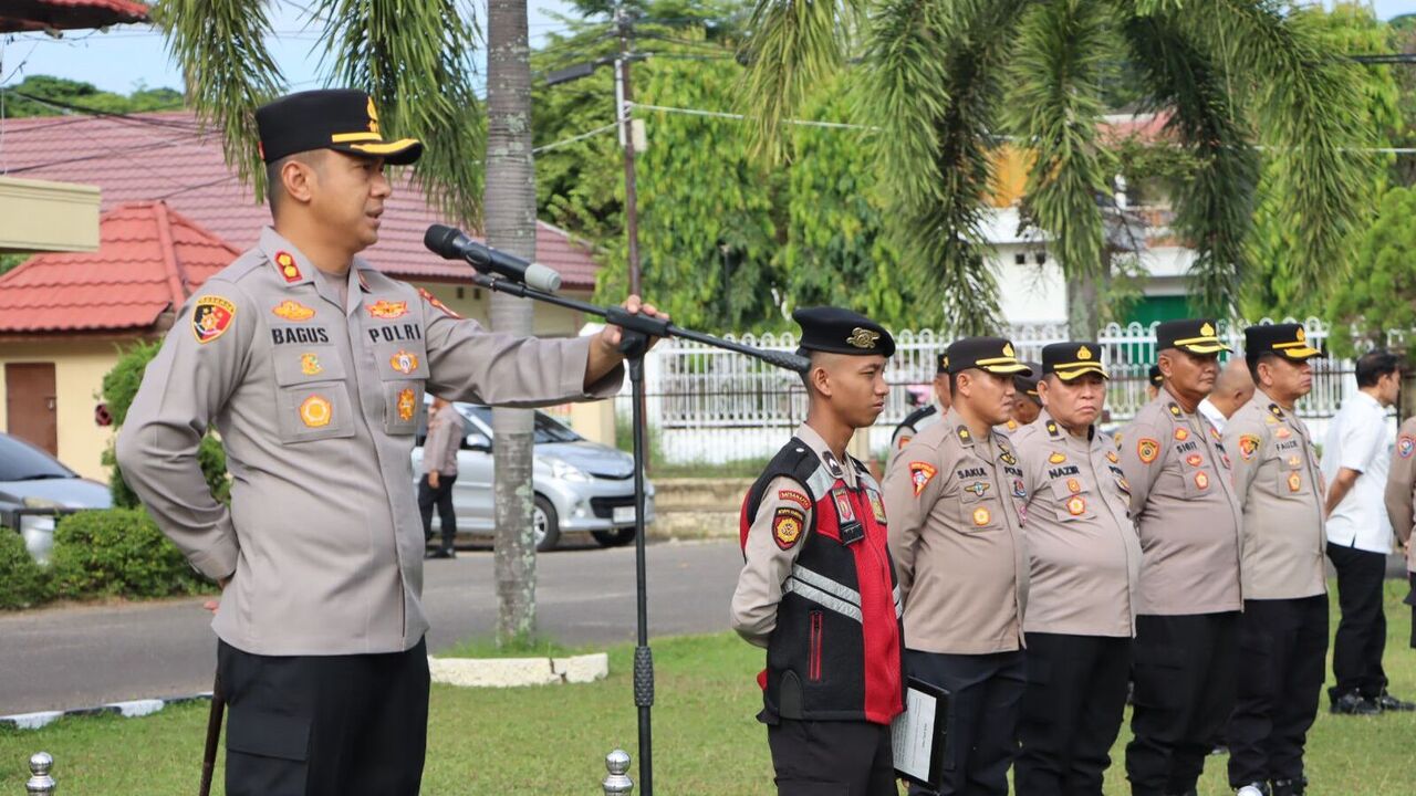 Kapolres Ogan Ilir Pimpin Apel Kesiapan Personel Hadapi Rencana Aksi Unjuk Rasa Warga Tanjung Baru