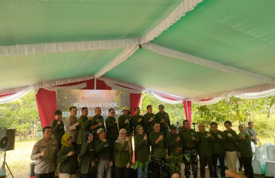 Hari Bhakti Rimbawan ke-41, dengan Aksi Penanaman Pohon Serentak di Palembang