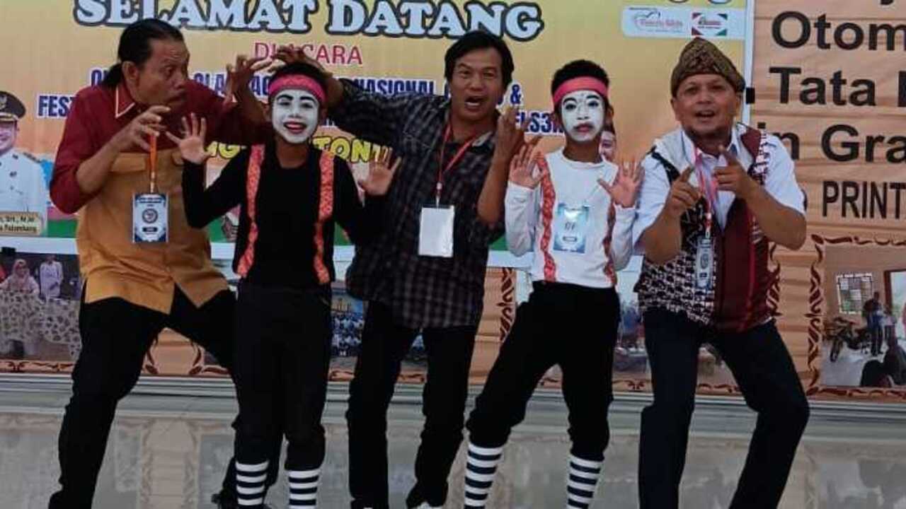 Pantomim Seni Ekspresi Tanpa Kata yang Tetap Eksis