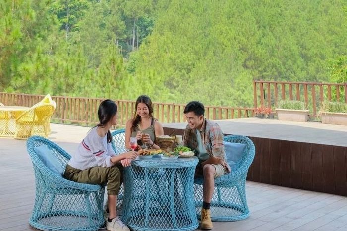 5 Destinasi Glamping yang Menawan di Bandung, Bikin Liburan Kamu Berkesan 