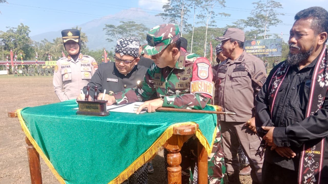 Jejak Pengabdian, Simbol Sinergi di Desa Cukil