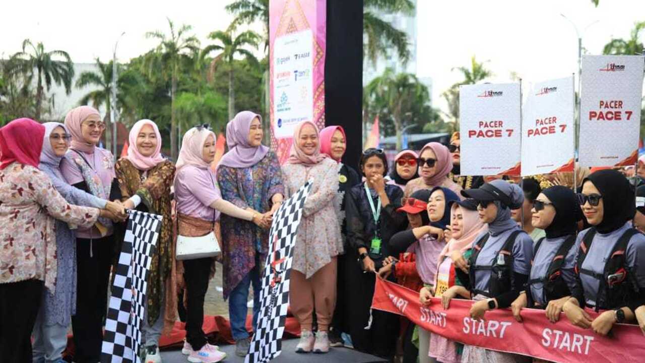 Kebaya Run 2025 Warnai Peringatan HUT ke-79 Sumsel dan Hari Kartini