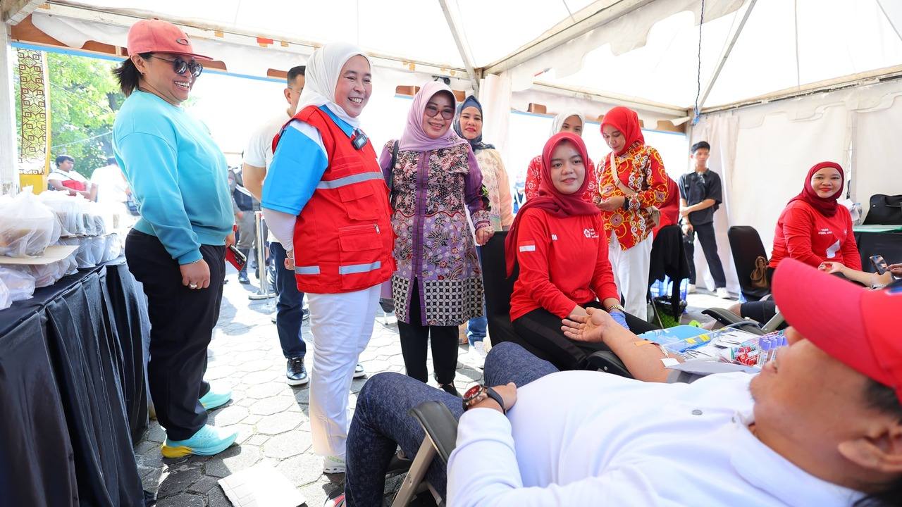 Gelar Donor Darah Serentak, Targetkan 100 Kantong untuk Masyarakat