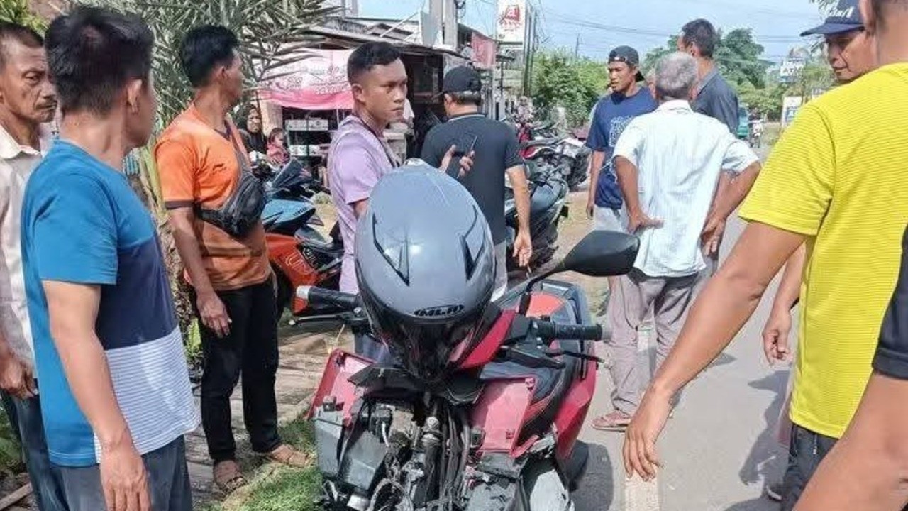 Honda Vario vs Yamaha Vega R Adu Kambing di Prabumulih, Seorang Remaja Meninggal Dunia