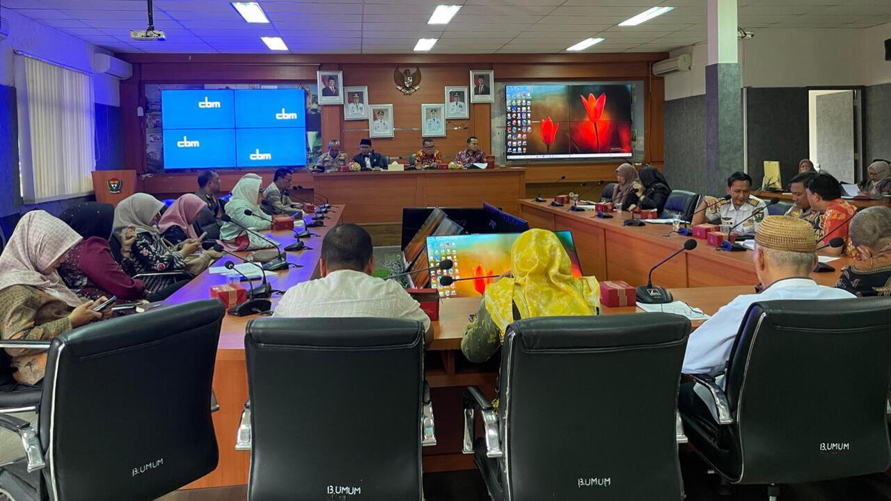 310 Jamaah Haji Muara Enim Diberangkatkan dalam Dua Kloter