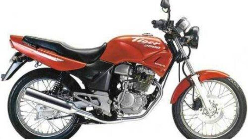 Honda Tiger 2000: Menyelami Pesona dan Kekuatan Motor Macho dari Era Milenium