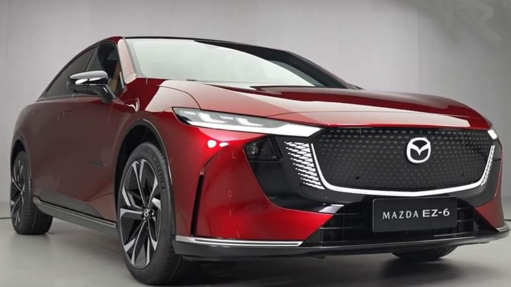 Dari Skyactiv ke Elektrik: Mazda Meluncurkan EZ-6, Mobil Listrik  yang  Lebih Futuristik dan Modern