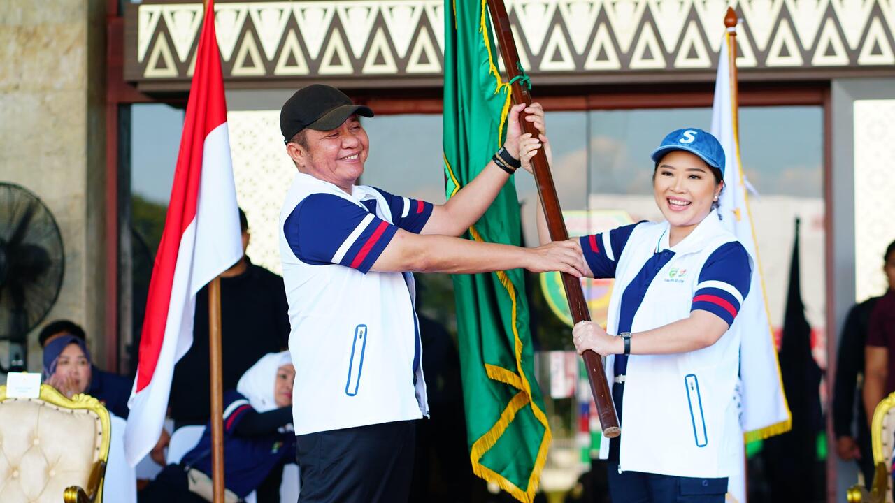 Bawa Semangat Juara, Gubernur Herman Deru Optimistis Sumsel Tembus Tiga Besar FORNAS VIII 2025