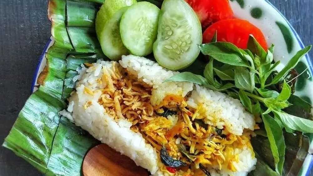 Kreasi Kuliner: Resep Sederhana Saus Sambal untuk Menyempurnakan Nasi Bakar Anda!