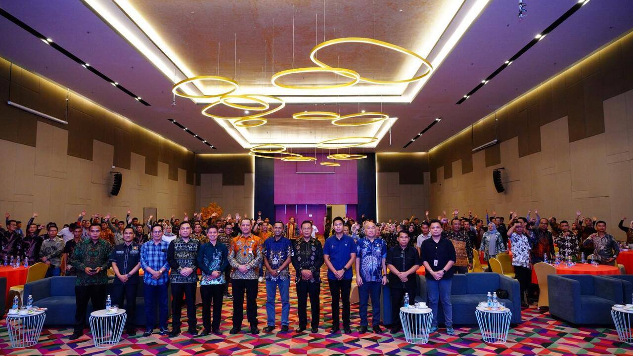 Pemdes Muba Ikuti Bimtek Tata Kelola Pemerintahan Desa Dan Pengelolaan Aplikasi Siskeudes V 2.0.7