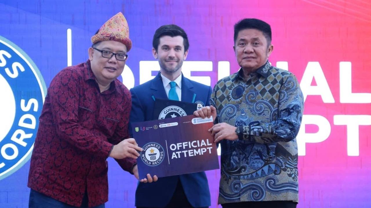 Bikin Bangga Indonesia! Sumsel Pecahkan Rekor Dunia Pelatihan AI Terbesar untuk Guru