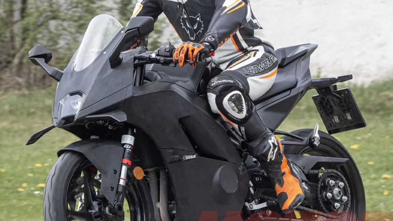 Anyar KTM 490 RC Tertangkap Spy Shot: Siap Bikin Panas Persaingan Motor Sport 500cc
