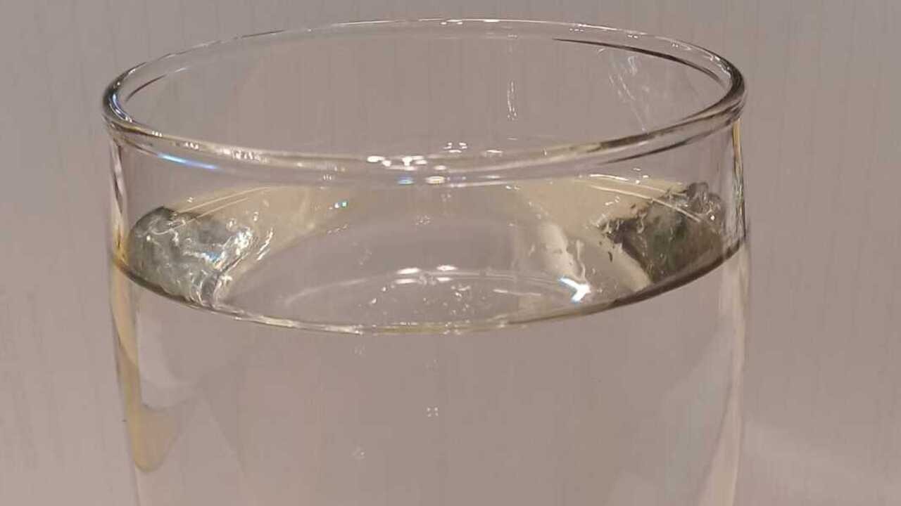 Minum Air Hangat Setelah Makan, Aman dan Bermanfaat untuk Pencernaan