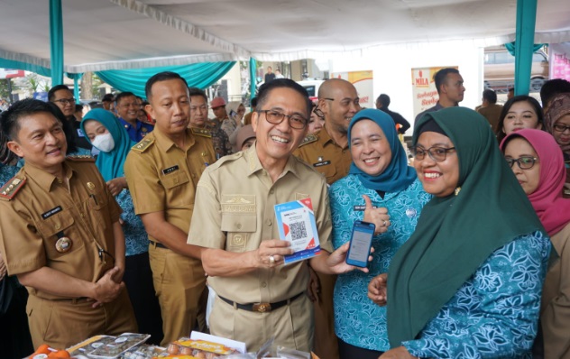 Palembang Gelar Pangan Murah Digital, 5 Ton Beras Murah Diserbu Warga 