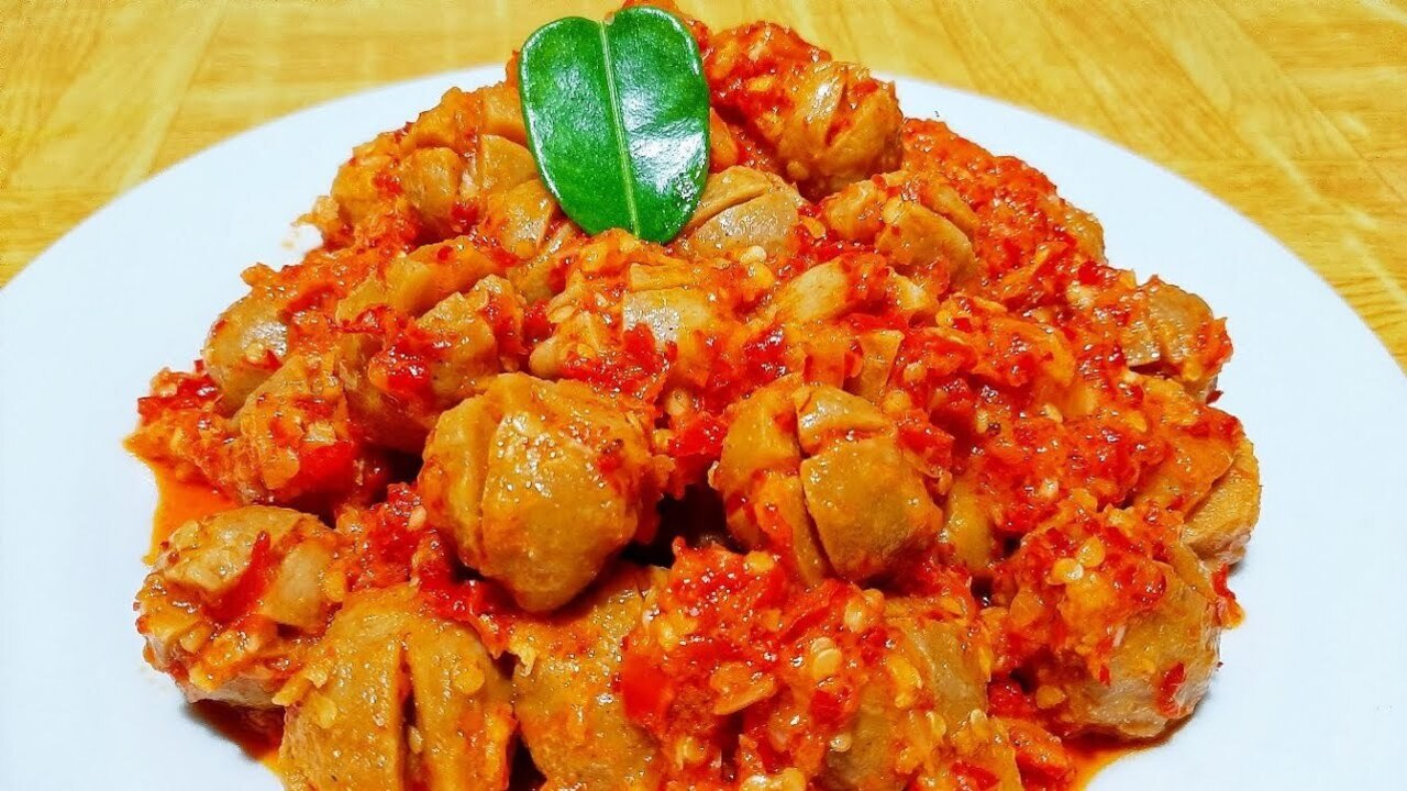 Pentol Mercon, Sensasi Pedas yang Kian Digemari Masyarakat