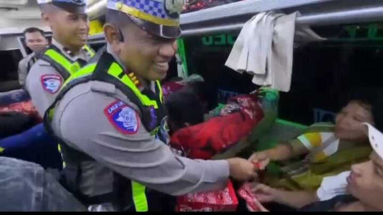 Pasca Kebakaran Bus Medan Jaya Polres Muratara Lakukan Hal Ini Untuk Penumpang