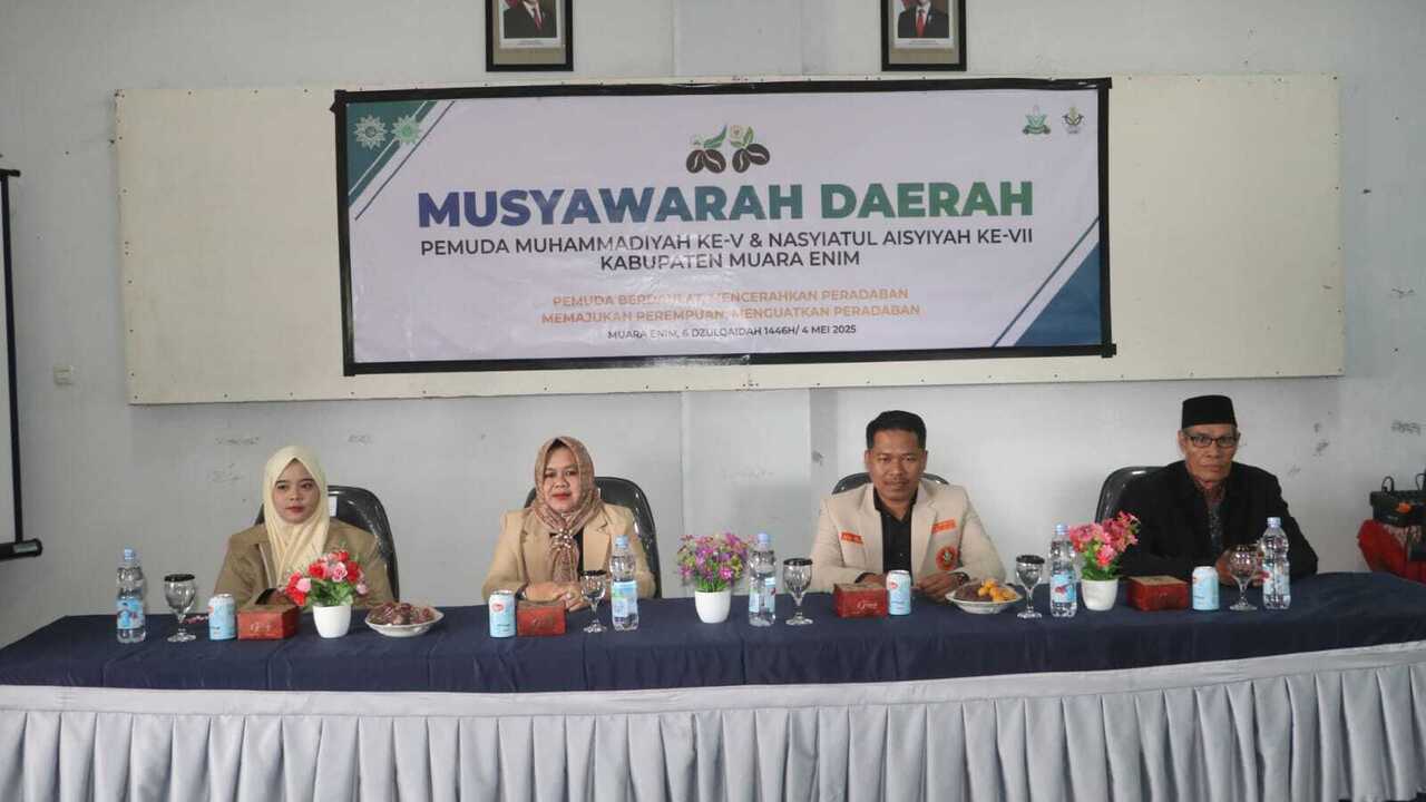 Hj Sumarni Apresiasi Kontribusi Aktif Pemuda Muhammadiyah dan Nasyiatul Aisyiyah Muara Enim