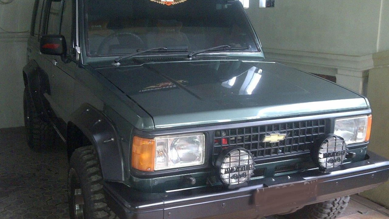 Chevrolet Trooper: SUV Tangguh Era 80-an yang Senyaman Sedan, Setangguh Truk