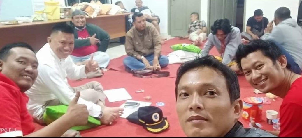 Foto Ketua Bawaslu OKI dan Cawabup Abdiyanto Beredar di Medsos: AMSI Sumsel Tegaskan Hoaks