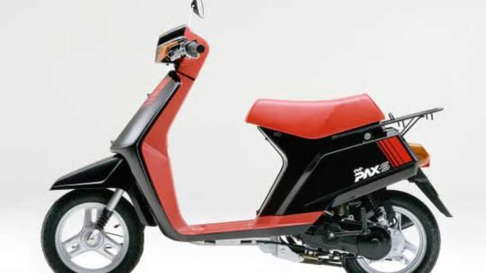 Exploring Honda Eve Pax: Skutik Langka dengan Mesin 50cc, Desain Eksentrik, dan Fitur Double Starter
