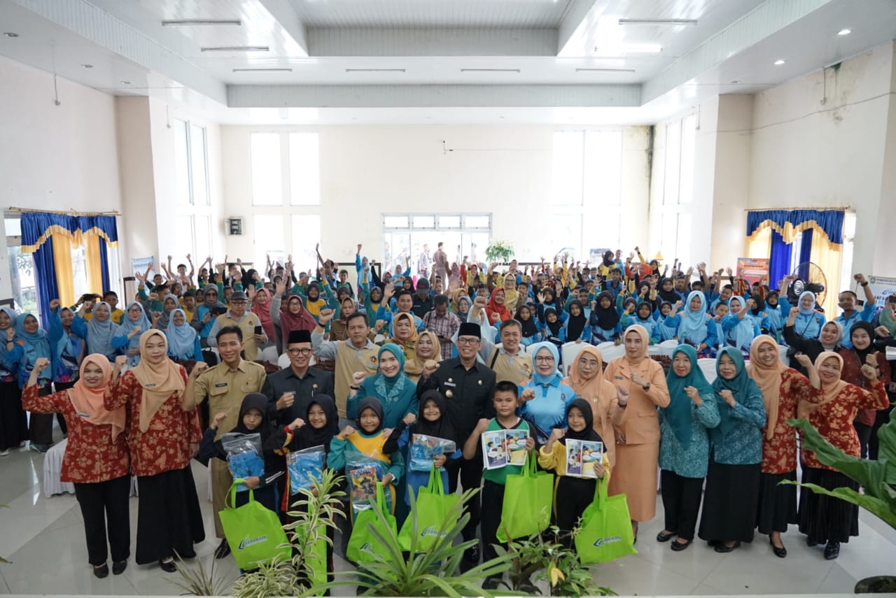 Ratusan Anak di OKU Diberi Makanan Tambahan Berbahan Ikan