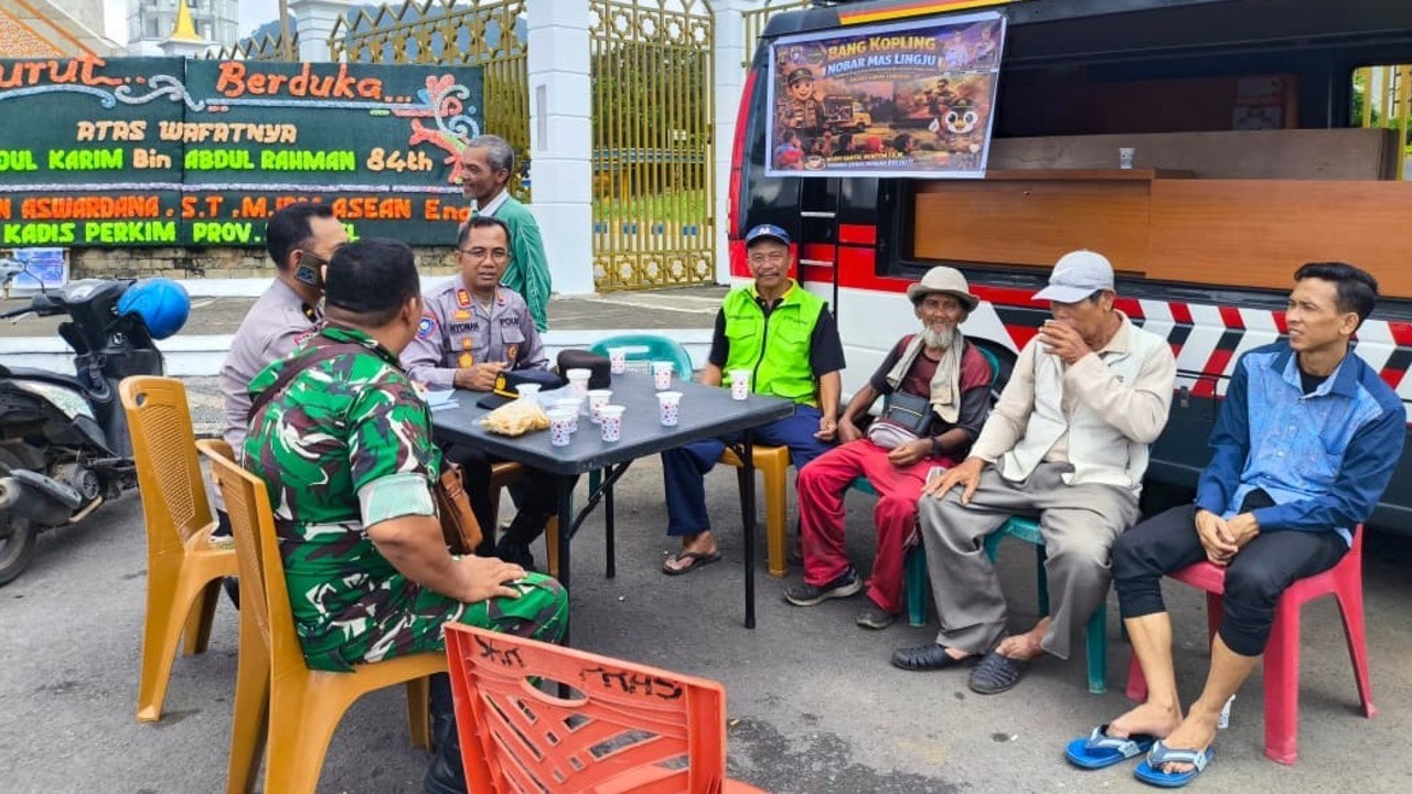 Program Unik Sat Bimas Sasar Pekerja Jalanan, Ini Namanya! 