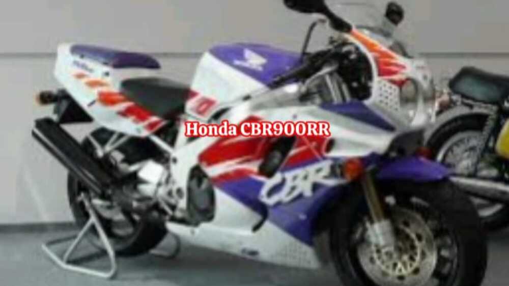  Honda CBR900RR: Revolusi dalam Desain dan Performa Sepeda Motor Sport