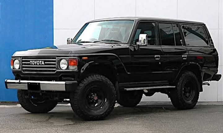 Dari Padang Pasir ke Kota: Kehebatan Toyota Land Cruiser GX 1989 yang Masih Disegani