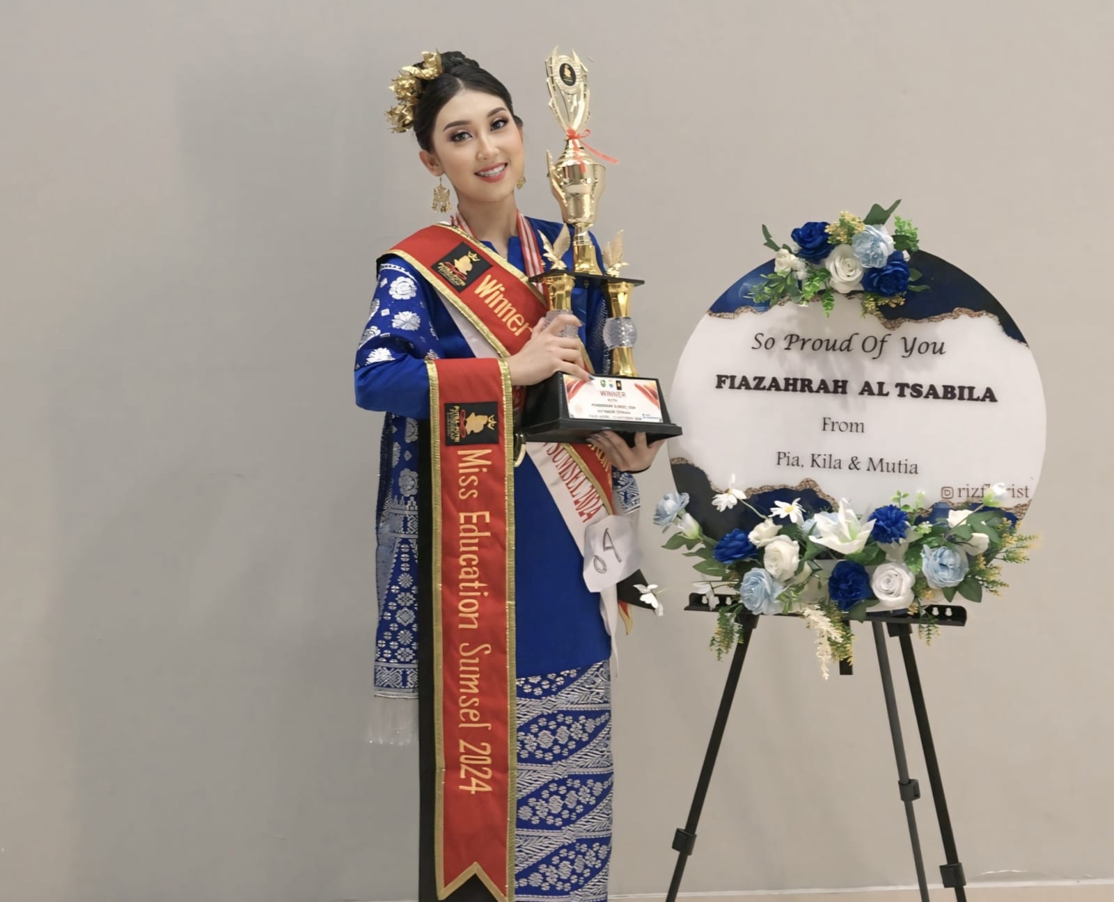 Fiazahra Al Tsabilan Sabet Predikat Miss Education dan Pemenang Utama Puteri Sumsel 2024. Ini Kategorinya..  