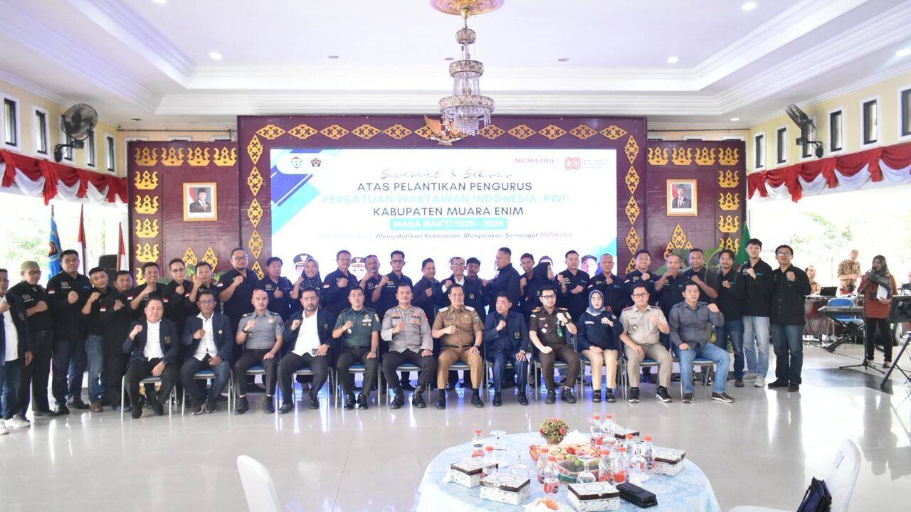 Bupati Edison Ajak Wartawan Sajikan Pemberitaan Objektif