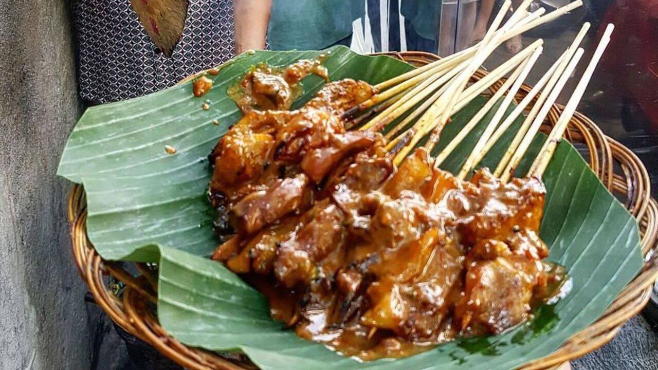Sate Kere : Kuliner Legendaris dengan Sentuhan Unik dari Kota Solo