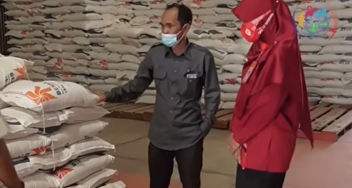 21 Juta KK Dapat Bansos Beras 10 Kilogram, Pemerintah Beri Diskon Tarif Tol