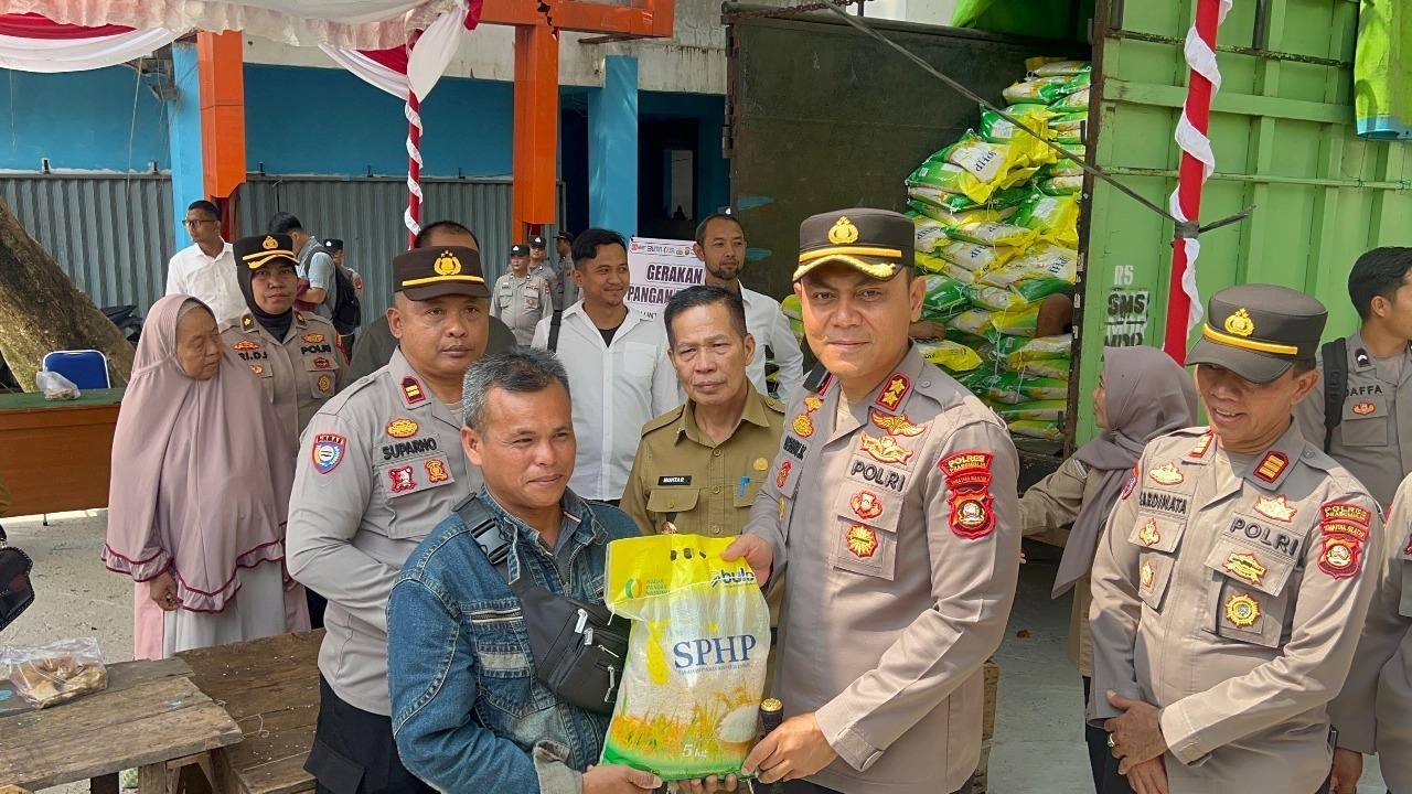 Bantu Warga Dapatkan Beras Murah dan Stabilkan Harga, Polres Prabumulih Gelar Gerakan Pangan Murah